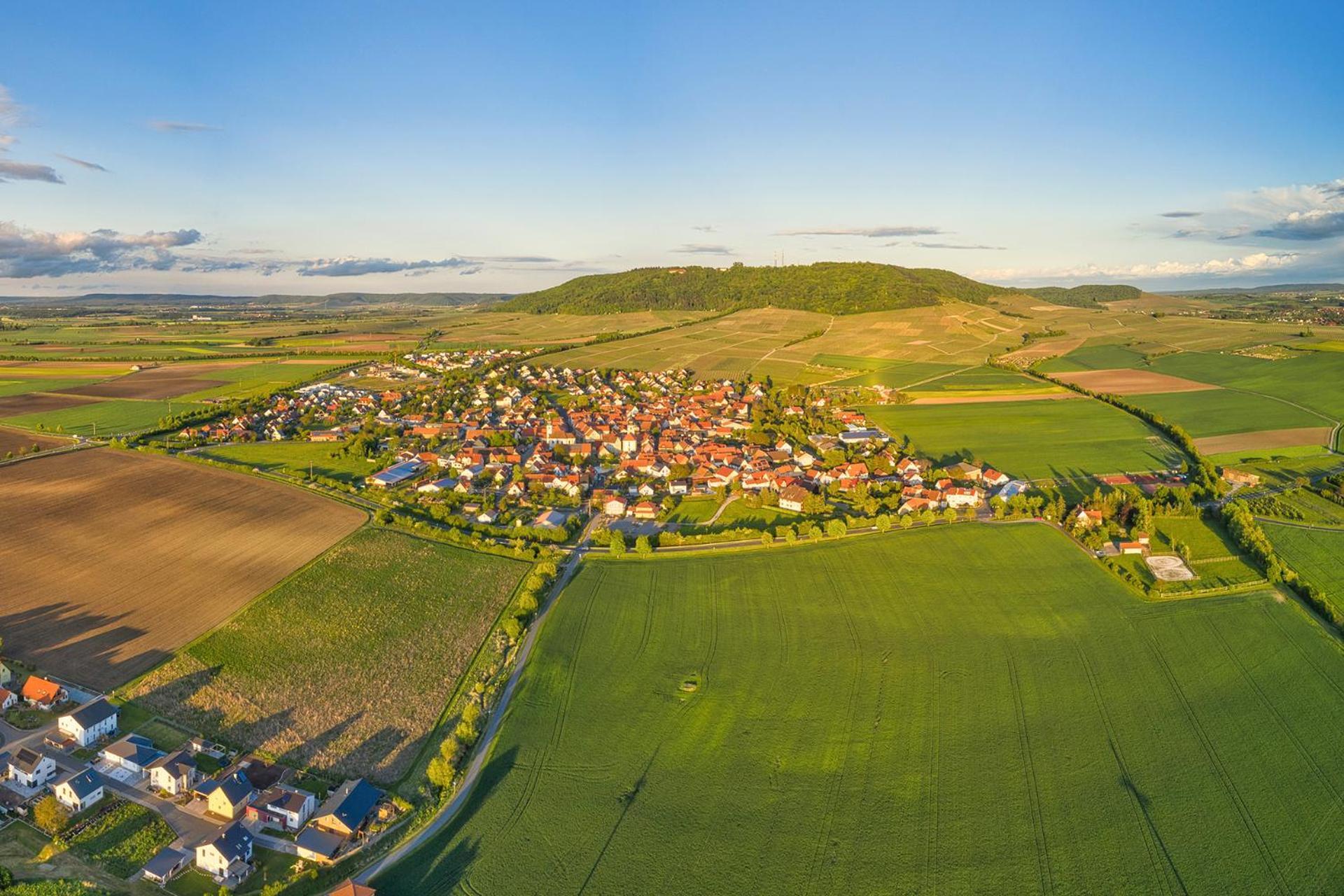 Hotel Am Schwanberg Rödelsee Esterno foto